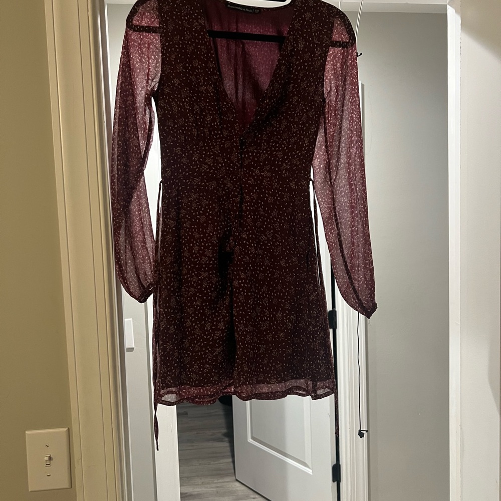 Elegant Burgundy Floral Dress